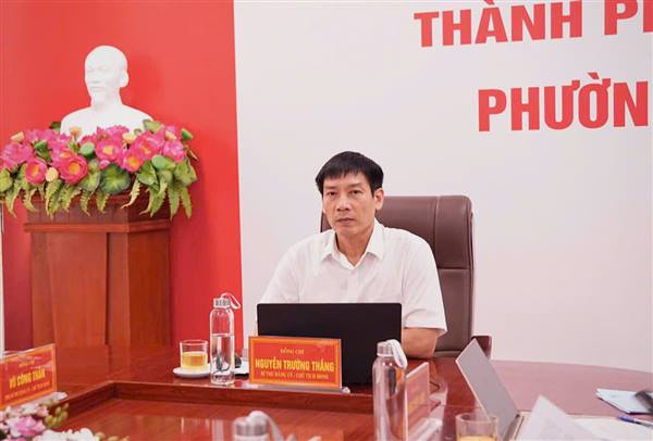 Ban Thường vụ Đảng ủy phường Tân Hưng cho ý kiến các dự thảo quan trọng