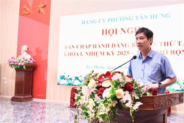 Ban Chấp hành Đảng bộ phường họp bàn phương án tinh gọn, sắp xếp lại tổ dân phố 