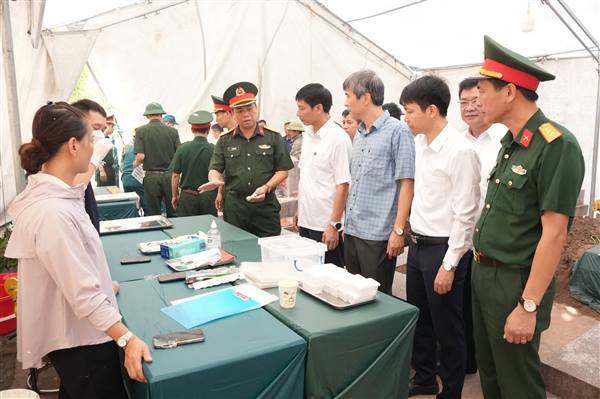 Ban Chỉ đạo 515 thành phố Hải Phòng lấy mẫu ADN 10 hài cốt liệt sĩ chưa xác định danh tính tại Nghĩa trang Liệt sĩ Tân Hưng