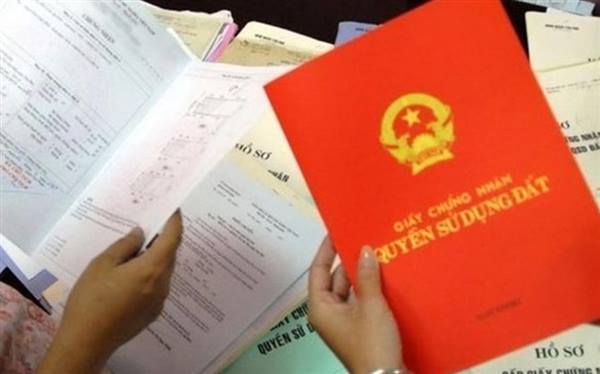 Thông báo cung cấp đất giấy chứng nhận quyền sử dụng đất nông nghiệp chưa dồn ô đổi thửa để phục vụ hoàn thiện cơ sở dữ liệu đất đai trên địa bàn phường
