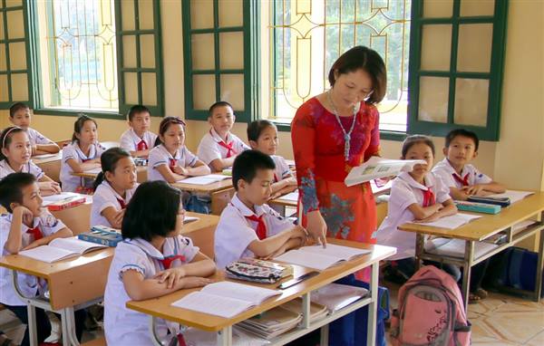 Đề án xét thăng hạng chức danh nghề nghiệp viên chức giáo viên,
nhân viên, mầm non, phổ thông công lập trực thuộc UBND
phường Tân Hưng năm 2026