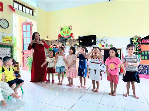 Nữ đảng viên tiêu biểu nhiệt huyết với nghề giáo mầm non