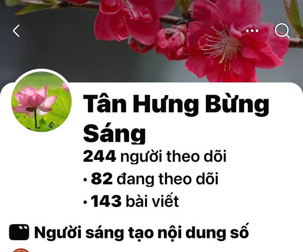 Giới thiệu và công bố Fanpage “Tân Hưng
Bừng Sáng” là kênh thông tin chính thống phục vụ
công tác tuyên truyền, bảo vệ nền tảng tư tưởng
của Đảng trên địa bàn phường Tân Hưng