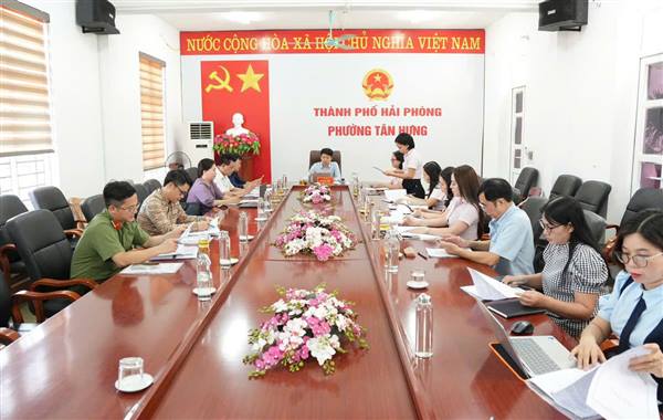 Ban Đại diện Hội đồng quản trị Ngân hàng Chính sách xã hội phường họp phiên thường kỳ Quý II năm 2026
