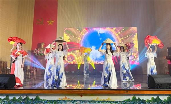 Liên hoan văn nghệ “Thanh âm mùa hạ” hứa hẹn nhiều tiết mục hấp dẫn 