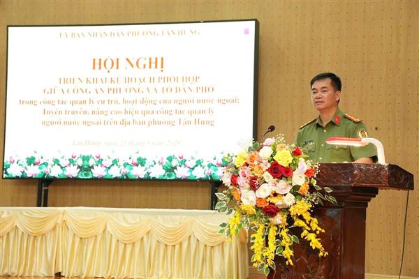  Triển khai công tác quản lý cư trú, hoạt động của người nước ngoài trên địa bàn phường