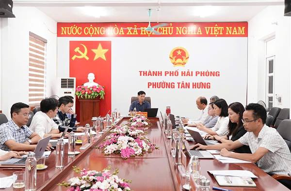 Ban Thường vụ Đảng ủy cho ý kiến về công tác giải phóng mặt bằng và tiến độ các dự án trên địa bàn 
