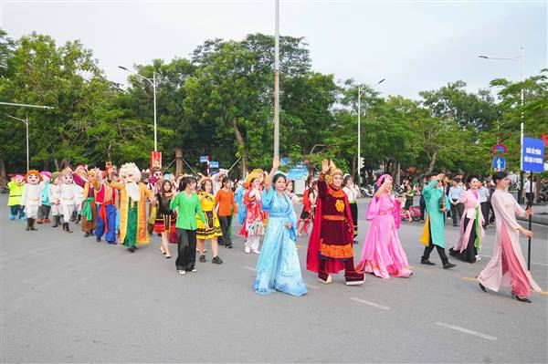 Khai mạc Phố đi bộ, ẩm thực Thành phố Hải Phòng