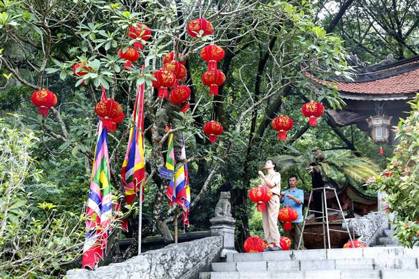 Côn Sơn, Kiếp Bạc trước ngày khai hội mùa thu