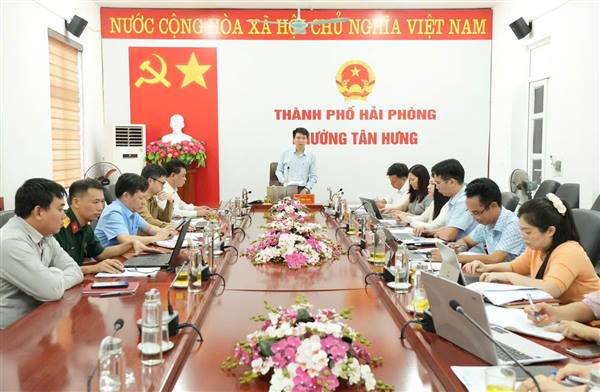 UBND phường đánh giá kết quả thực hiện nhiệm vụ quý III, triển khai nhiệm vụ quý IV 