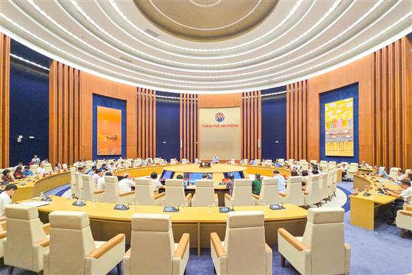 Phường Tân Hưng tham dự trực tuyến phiên họp thường kỳ tháng 9 UBND thành phố