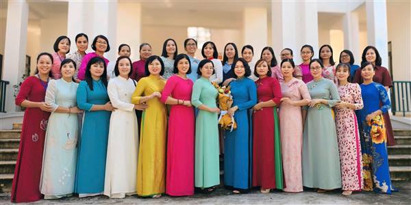 Xã Tân Kỳ tổ chức gặp mặt kỷ niệm 95 năm Ngày thành lập Hội Liên hiệp Phụ nữ Việt Nam 20/10