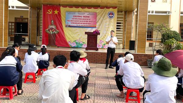 Ngành Tư pháp Hải Phòng đã tuyên truyền pháp luật cho hơn 1.400 học sinh xã Tân Kỳ