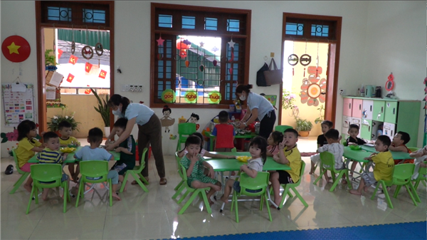 TĂNG CƯỜNG KIỂM TRA AN TOÀN THỰC PHẨM TẠI CÁC TRƯỜNG HỌC TRÊN ĐỊA BÀN XÃ TÂN KỲ