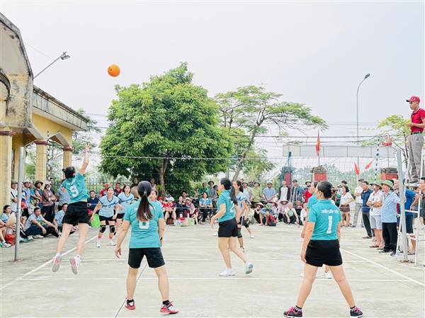 Tổ chức thành công các hoạt động văn hóa, thể thao chào mừng các ngày lễ lớn trong tháng 10