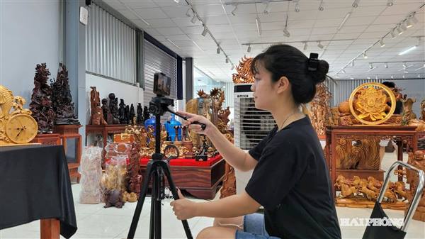 Bảo vệ quyền lợi người tiêu dùng trong kinh tế số