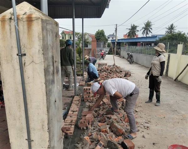 THÔN BẮC PHONG CHUNG SỨC MỞ RỘNG ĐƯỜNG GIAO THÔNG NÔNG THÔN