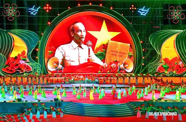 Từ 'điểm hẹn tháng 5' đến thương hiệu văn hóa Hải Phòng