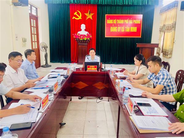 BAN THƯỜNG VỤ ĐẢNG ỦY XÃ TÂN MINH TỔ CHỨC HỌP THƯỜNG KỲ THÁNG 5