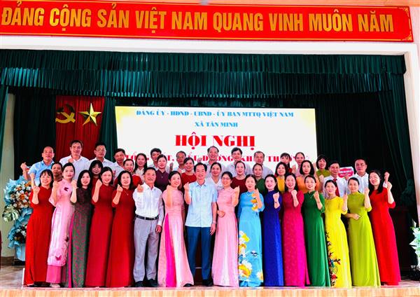 Xã Tân Minh tổ chức Hội nghị tổng kết, biểu dương, khen thưởng năm học 2025 - 2026
