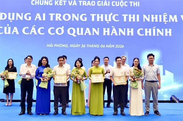Xã Tân Minh đạt giải Ba Cuộc thi “Ứng dụng AI trong thực thi nhiệm vụ của các cơ quan hành chính”