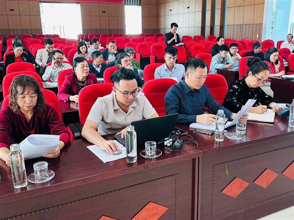 Ban chỉ đạo chương trình mục tiêu quốc gia giảm nghèo bền vững phường Thạch Khôi họp rà soát hộ nghèo, hộ cận nghèo năm 2025