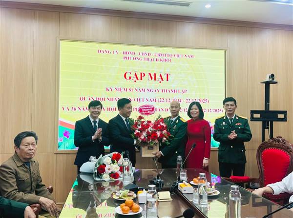 Phường Thạch Khôi gặp mặt cán bộ quân đội nghỉ hưu, nghỉ công tác trên địa bàn