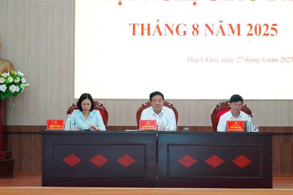Đảng uỷ phường Thạch Khôi tổ chức hội nghị giao ban tháng 8/2025