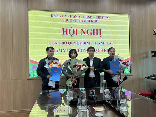 Hội nghị công bố quyết định thành lập Trạm y tế phường Thạch Khôi