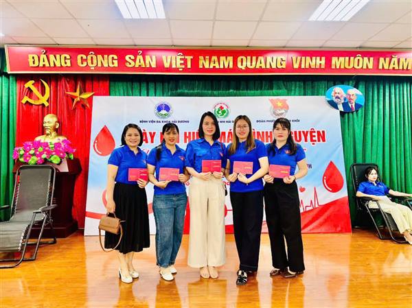 Trường Tiểu học Liên Hồng có nhiều hoạt động ý nghĩa chào mừng kỷ niệm 95 năm ngày thành lập Đoàn 26/3