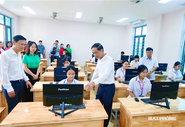 Xây dựng mô hình chủ nghĩa xã hội gắn với con người xã hội chủ nghĩa tại Hải Phòng: Những điều đã thấy - Bài cuối: Hình thành và lan tỏa hình mẫu người Hải Phòng