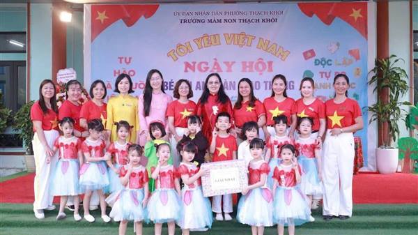 Chương trình "Tôi yêu Việt Nam - Ngày hội "Bé với An toàn giao thông"