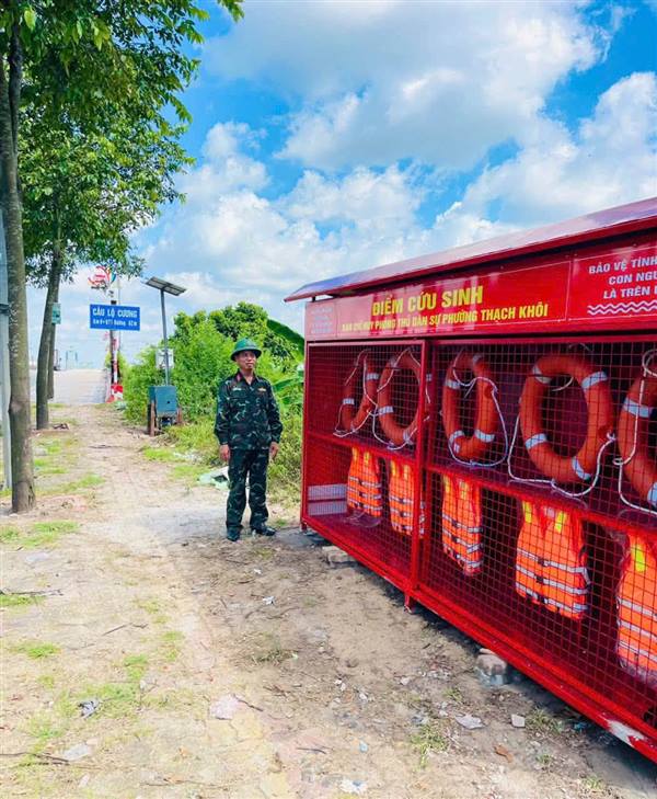 Ban chỉ huy phòng thủ dân sự phường Thạch Khôi chủ động bảo đảm phương tiện cứu hộ, cứu nạn tại khu vực cầu Lộ Cương