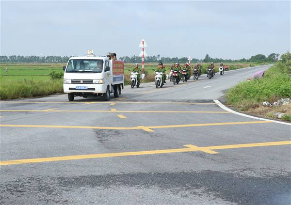 Công an xã Thái Tân đã tổ chức Lễ ra quân thực hiện cao điểm đảm an ninh, trật tự phục vụ Đại hội Đảng bộ các cấp