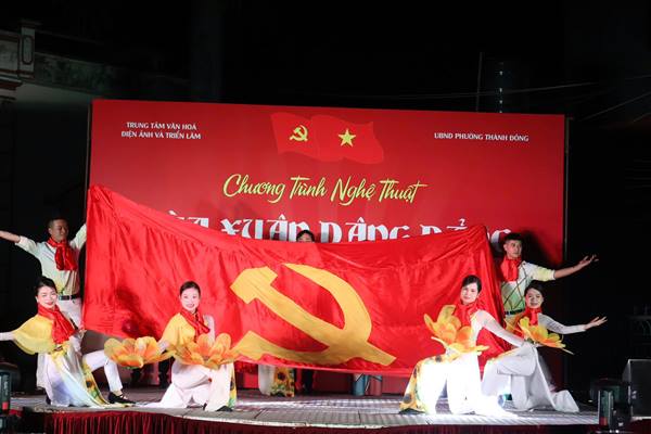 Phường Thành Đông tổ chức chương trình nghệ thuật “Mùa Xuân dâng Đảng”