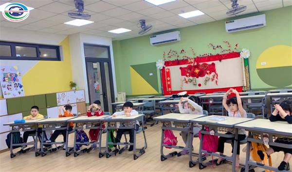 Câu lạc bộ "THE LITTLE NEWTONIANS” mùa 2 chính thức khai giảng