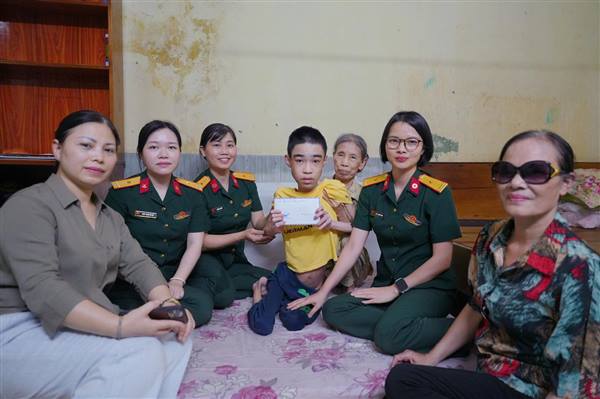 Lan tỏa yêu thương nhân Tháng hành động vì trẻ em