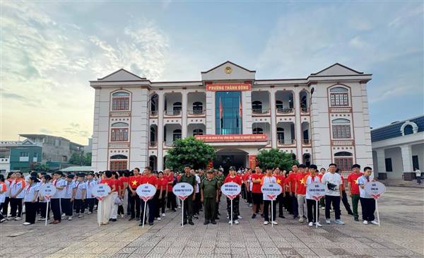 Phường Thành Đông sôi nổi hưởng ứng “Cùng Việt Nam tiến bước” năm 2026