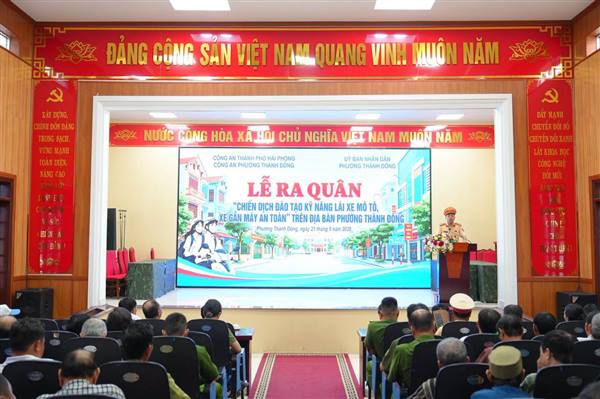 Phường Thành Đông ra quân đào tạo kỹ năng lái xe an toàn 