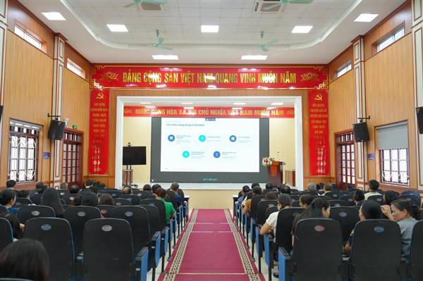 Hội nghị tập huấn triển khai thủ tục hành chính của Đảng trên môi trường điện tử, giai đoạn 2