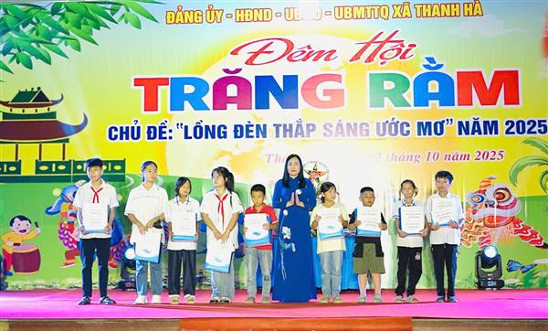 Xã Thanh Hà tổ chức chương trình “Đêm hội trăng Rằm” năm 2025