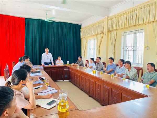 UBND xã Thanh Hà làm việc với 21 hộ dân có công trình xây dựng vi phạm trên đất nông nghiệp ở 2 thôn Tráng Liệt 1 và Tráng Liệt 2