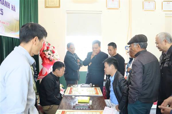 Kỳ thủ Nguyễn Thế Anh, thôn Đa Khê giành giải Nhất cờ tướng xã Thanh Hà năm 2025