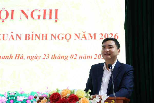 Khẩn trương bắt tay vào công việc, triển khai thực hiện nhiệm vụ năm 2026 với tinh thần quyết liệt, hiệu quả.