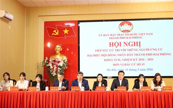 Ứng cử viên HĐND thành phố Hải Phòng tiếp xúc cử tri tại đơn vị bầu cử số 15