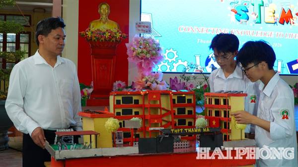 Học sinh Trường THPT Thanh Hà sáng tạo 75 mô hình STEM