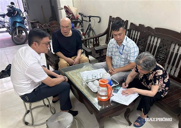 Xây dựng mô hình 'chính quyền thân thiện' gắn với thực tiễn địa phương