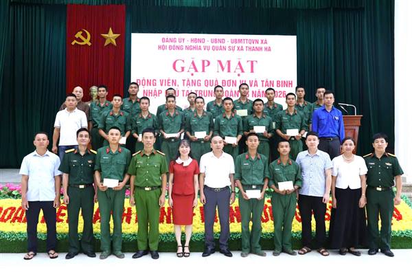 Gặp mặt động viên tân binh là con em xã Thanh Hà tại Trung đoàn 43, Sư đoàn 395, Quân khu 3