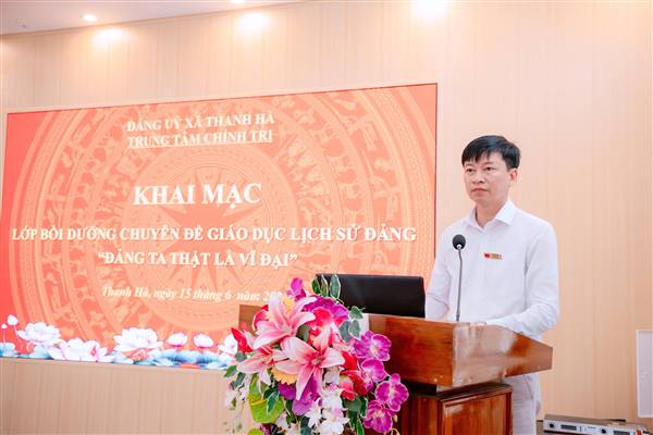 Khai mạc lớp bồi dưỡng chuyên đề giáo dục lịch sử Đảng "Đảng ta thật là vĩ đại" năm 2026