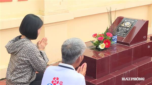 Thắp hy vọng tìm lại tên liệt sĩ